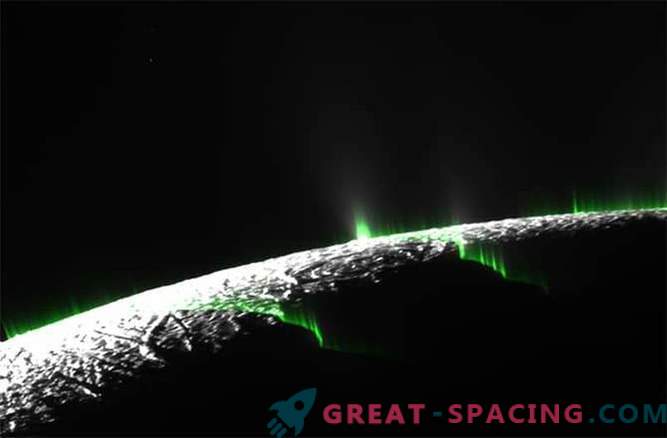 I geyser di Encelado possono essere un'illusione