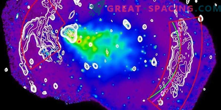 La fusione di cluster galattici ci consente di studiare l'accelerazione degli elettroni