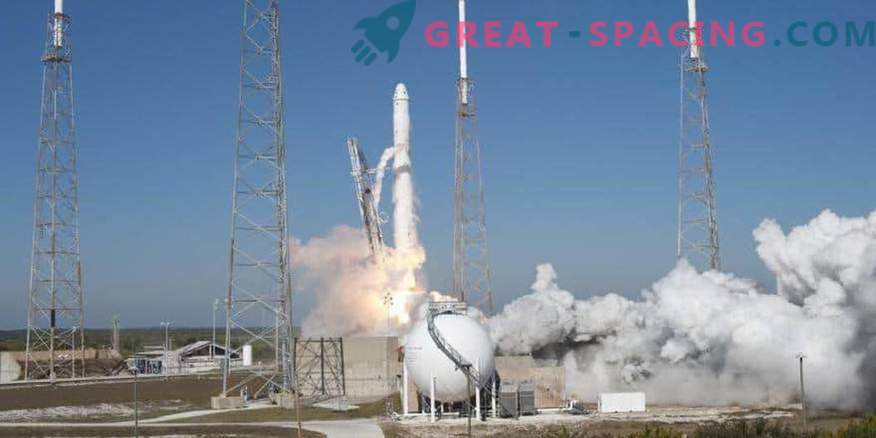 SpaceX porta il lancio di sabato