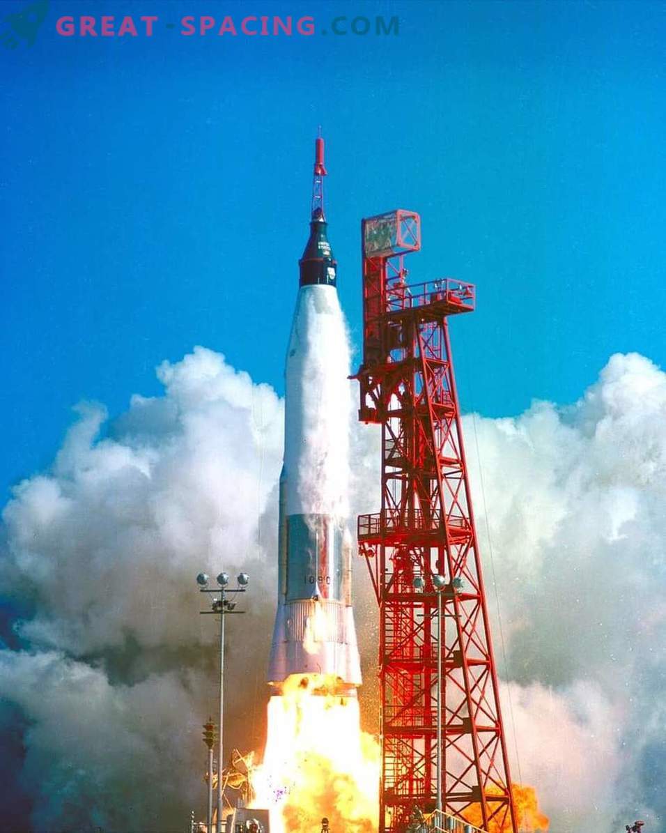 La missione orbitale di John Glenn ha messo alla prova i segreti del corpo umano nello spazio