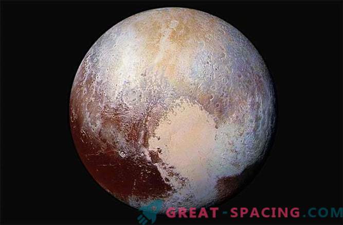 È probabile che Pluto nasconda l'oceano sotto la sua superficie
