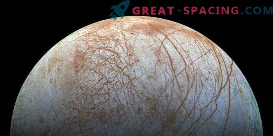 Gli scienziati si stanno preparando per una missione sul gelido satellite di Jupiter Europe