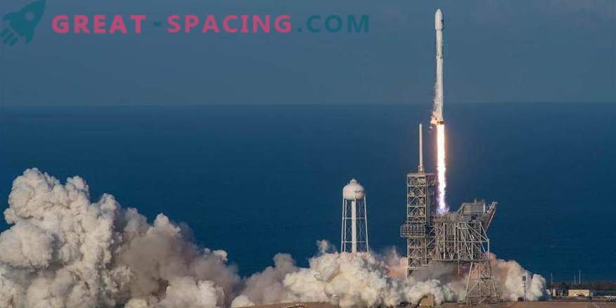 SpaceX cerca di restituire più razzi Falcon 9