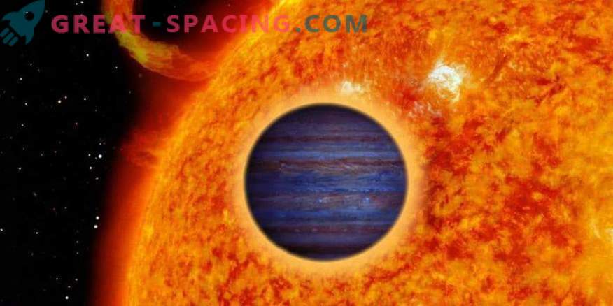 Gli scienziati hanno scoperto il transito quasi al pascolo di un caldo Giove