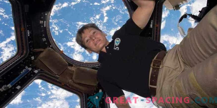 L'astronauta Peggy Whitson si dimette