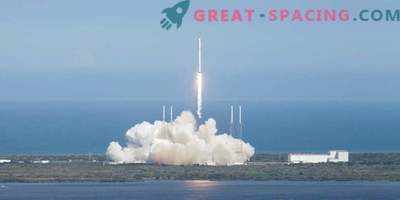 SpaceX отлага датата на изпращане на туристите на лунната орбита