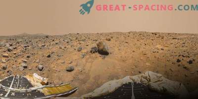 Mentre il Pathfinder del rover scopre per caso l'acqua su Marte