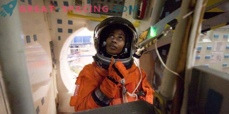 L'astronauta Stephanie Wilson si prepara per lo spazio