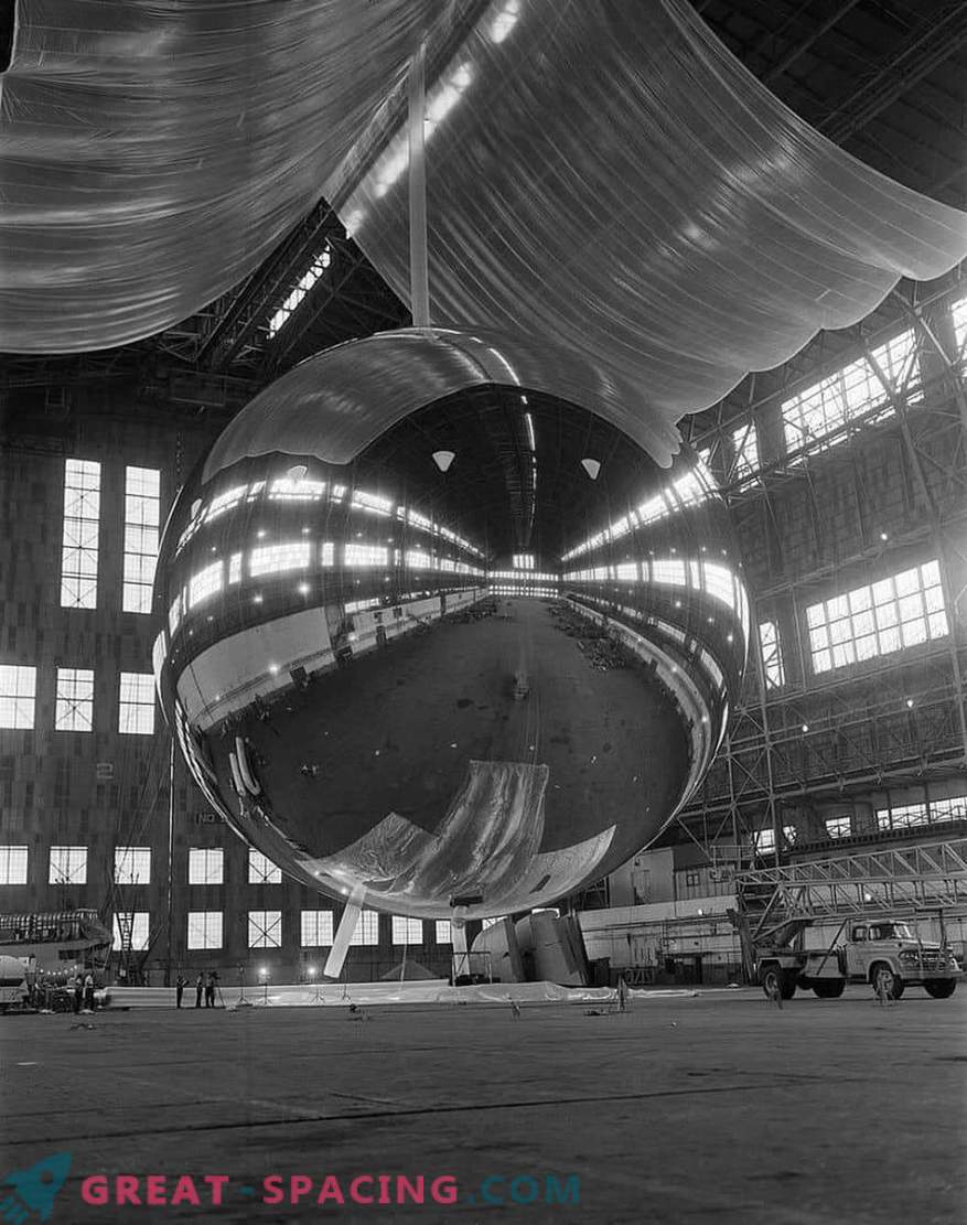 Il primo satellite per le comunicazioni era un gigantesco pallone