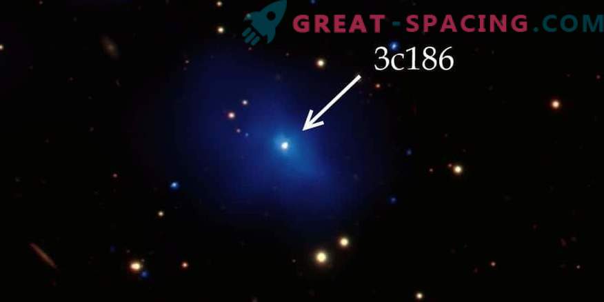 Buco nero supermassiccio sfuggito dalla galassia 3C186