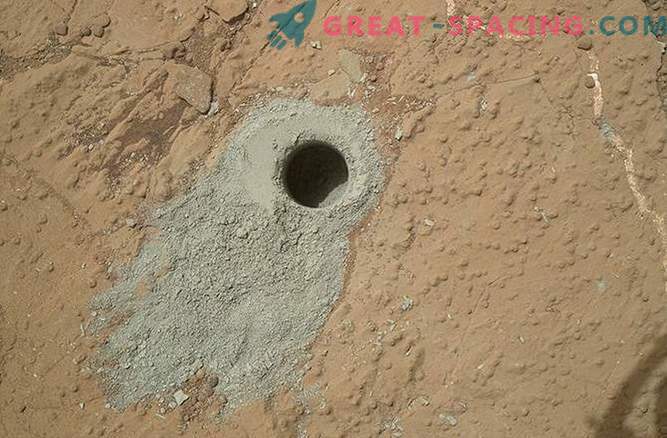 Epic primo anno di Curiosity su Marte: foto
