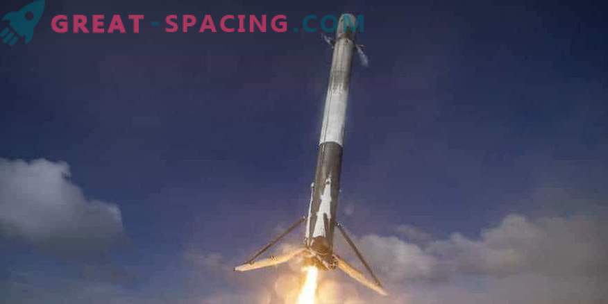 SpaceX conclude l'anno con l'ultimo satellite lanciato