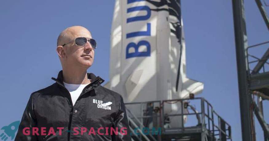 Jeff Bezos consiglia di non spendere per esplorare altri pianeti