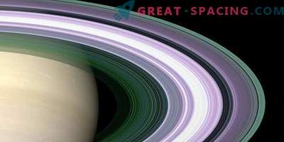 Cassini zondas vals su Saturno žiedais