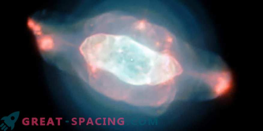 Strane strutture della nebulosa di Saturno