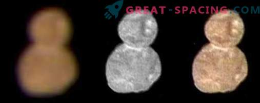 L'oggetto di ghiaccio dietro a Plutone assomiglia a un pupazzo di neve rossastro