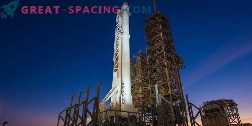 Falcon 9 andrà sulle orme di Apollo e Shuttles