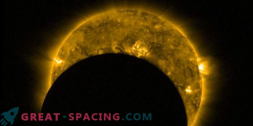 Vista dallo spazio: eclissi solare parziale