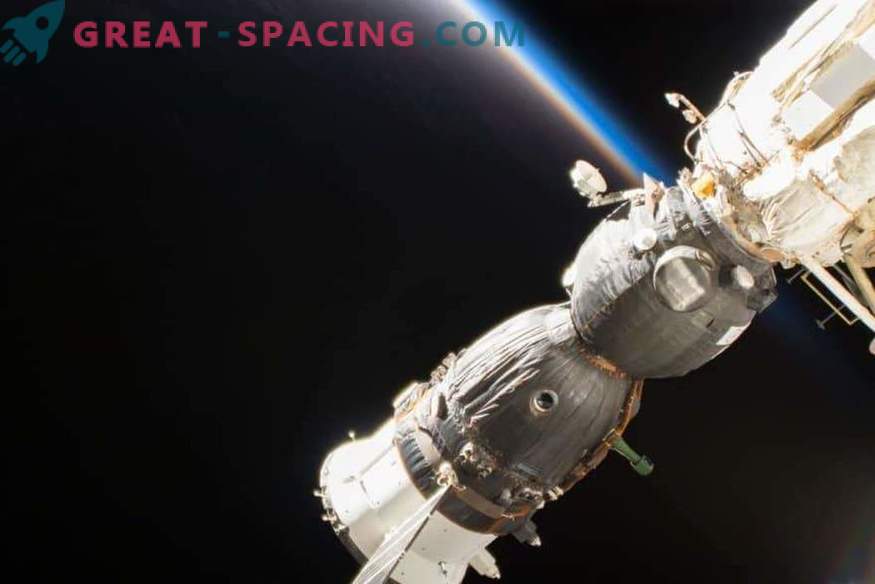 Serie spaziale: un nuovo intrigo nella storia con un buco nella 