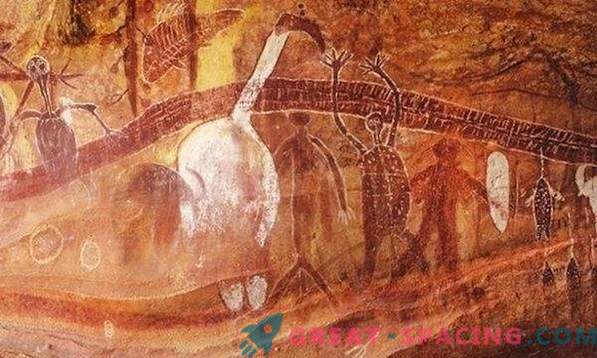 10 peintures rupestres inhabituelles faisant allusion à des êtres extraterrestres. Selon les ufologues