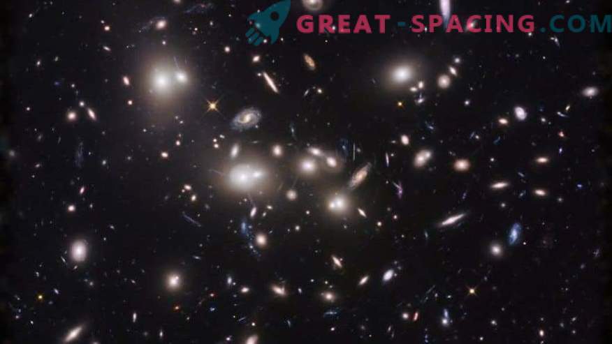 Perché le massicce galassie stanno rallentando?