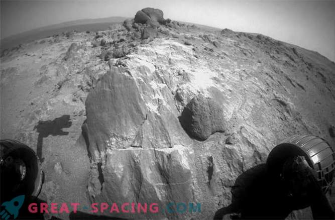 L'opportunità di Mars Rover ha scoperto strane pietre marziane