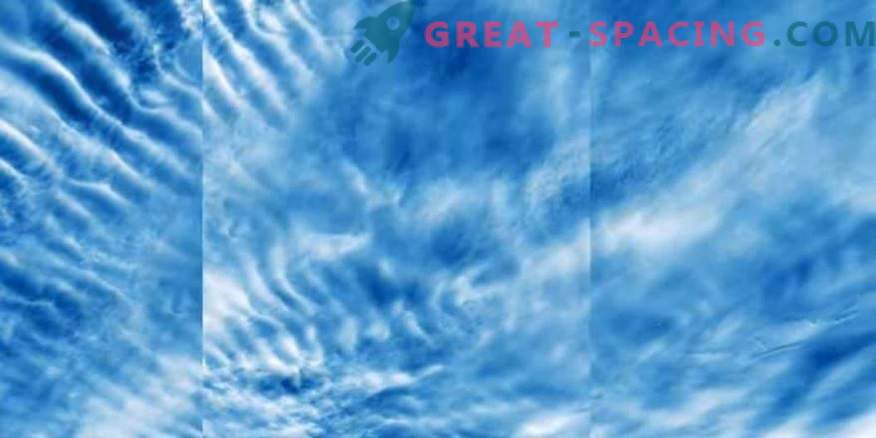 Un pallone della NASA osserva insolite nuvole atmosferiche.