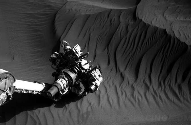 La curiosità sta esplorando le dune di Marte: Foto