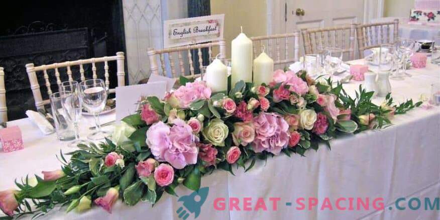 Come decorare una festa di nozze con i fiori: consigli per fioristi